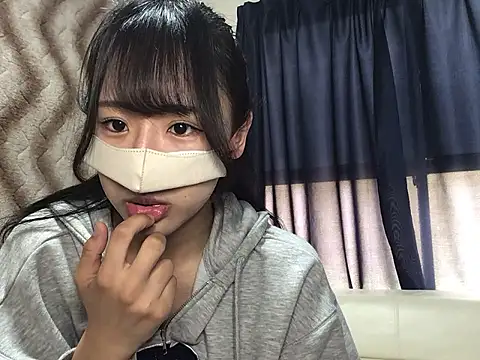 Snapshot of cocomi-coco0209 chatting on 05/06/26, 01:53 cocomi-coco0209 online show from 05/06/26, 01:53