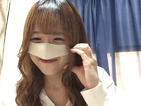Snapshot of cocomi-coco0209 chatting on 04/16/26, 10:12 cocomi-coco0209 online show from 04/16/26, 10:12