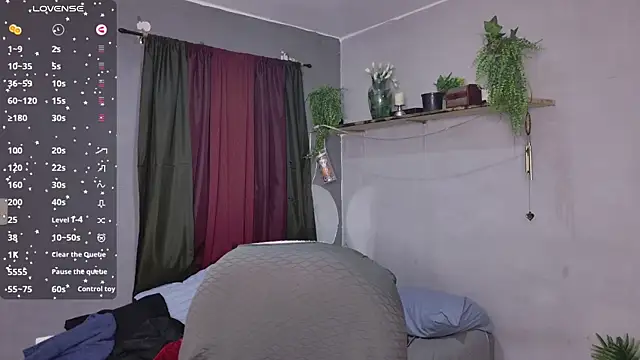 juliettafox online show from 02/25/26, 07:03