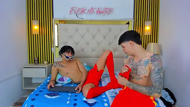 Adventurous Boys online show from 04/09/26, 06:03