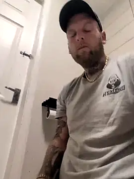 dave32000 online show from 02/15/26, 02:38