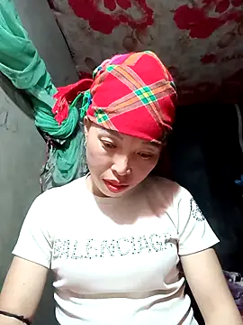 Snapshot of NAINKUTE chatting on 02/12/26, 01:44 NAINKUTE online show from 02/12/26, 01:44