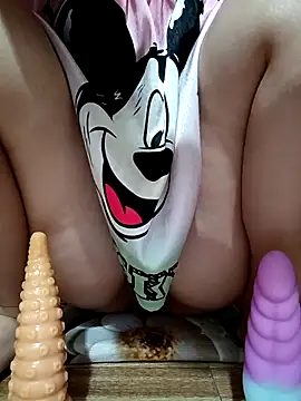 sexy-plane online show from 03/27/26, 11:49