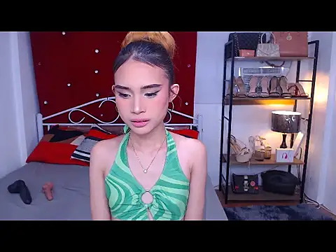 JuicyCockThea online show from 02/10/26, 08:02