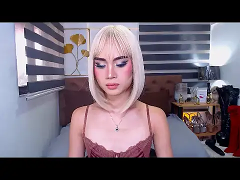 Snapshot of JuicyCockThea chatting on 07/02/26, 04:07 JuicyCockThea online show from 07/02/26, 04:07