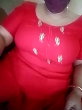 Snapshot of Simran_008 chatting on 02/15/26, 08:46 Simran 008 online show from 02/15/26, 08:46