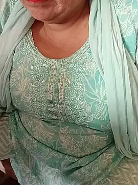 Simran 008 online show from 05/17/26, 03:17