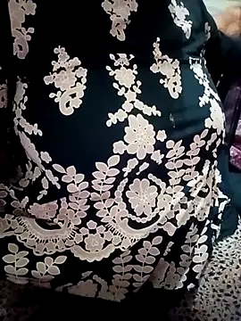 Simran 008 online show from 03/18/26, 11:02