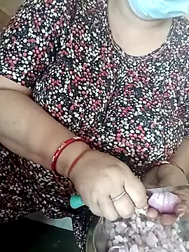 Simran 008 online show from 04/18/26, 03:53