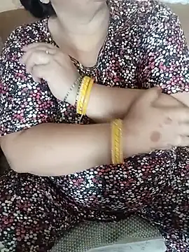 Snapshot of Simran_008 chatting on 07/16/26, 02:41 Simran 008 online show from 07/16/26, 02:41