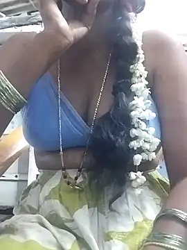 Snapshot of telugusailaja chatting on 02/25/26, 06:52 telugusailaja online show from 02/25/26, 06:52