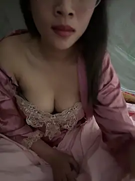 Snapshot of AYW-217 chatting on 03/10/26, 09:52 AYW-217 online show from 03/10/26, 09:52