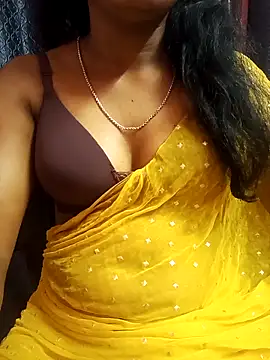 Snapshot of manu_sexy_ chatting on 02/22/26, 05:36 manu sexy online show from 02/22/26, 05:36