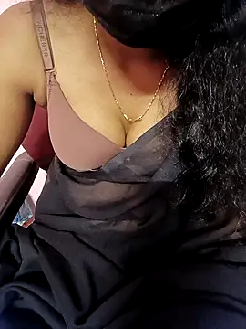 manu sexy  online show from 03/18/26, 06:42