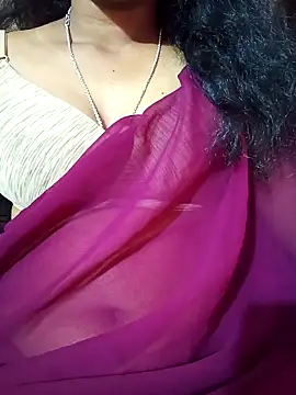 Snapshot of manu_sexy_ chatting on 02/19/26, 09:17 manu sexy online show from 02/19/26, 09:17