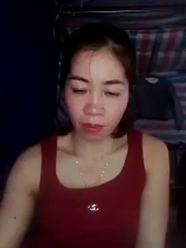 Snapshot of -Lundy- chatting on 02/15/26, 01:32 -Lundy- online show from 02/15/26, 01:32