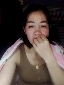 Snapshot of -Lundy- chatting on 02/19/26, 03:58 -Lundy- online show from 02/19/26, 03:58