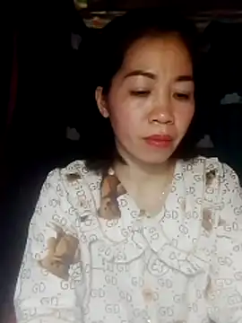 Snapshot of -Lundy- chatting on 02/23/26, 05:09 -Lundy- online show from 02/23/26, 05:09