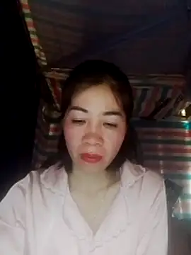 Snapshot of -Lundy- chatting on 02/16/26, 09:41 -Lundy- online show from 02/16/26, 09:41