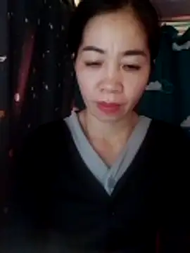 Snapshot of -Lundy- chatting on 02/27/26, 02:23 -Lundy- online show from 02/27/26, 02:23