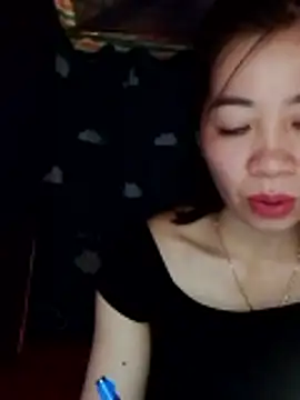 Snapshot of -Lundy- chatting on 02/21/26, 04:58 -Lundy- online show from 02/21/26, 04:58