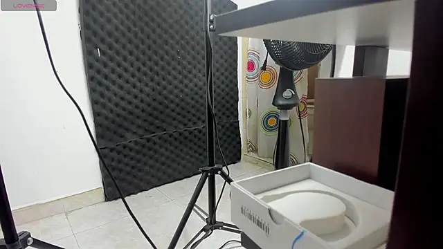 Snapshot of Ali_sanbur chatting on 02/13/26, 01:27 Ali sanbur online show from 02/13/26, 01:27