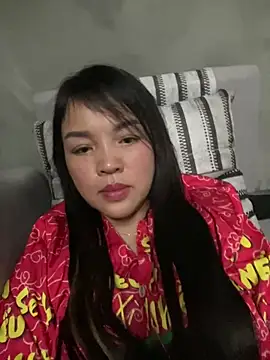 Snapshot of Strawberry-wet chatting on 02/21/26, 12:34 Strawberry-wet online show from 02/21/26, 12:34