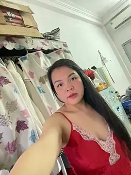 Snapshot of Strawberry-wet chatting on 03/22/26, 02:07 Strawberry-wet online show from 03/22/26, 02:07