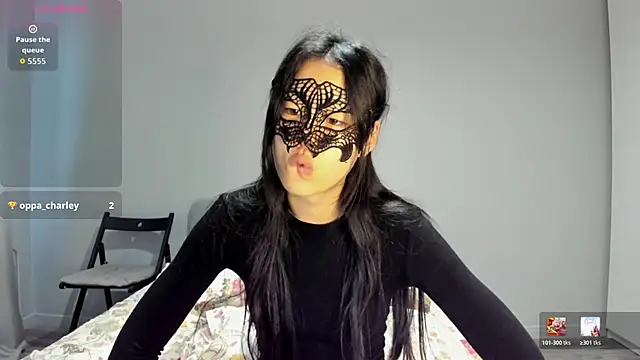 HelenBlazeTrt online show from 06/01/26, 02:12