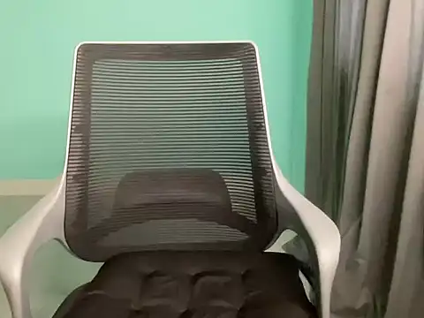 Romantic-Rascal online show from 03/25/26, 06:57