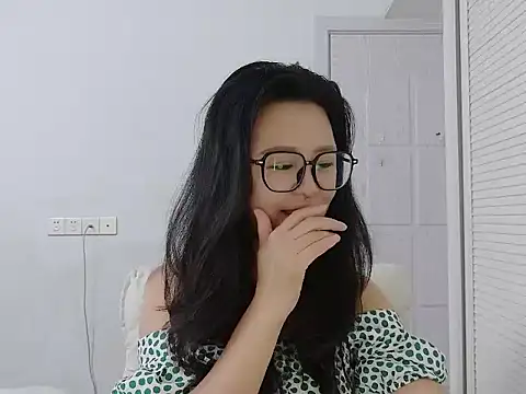 yunchui0101 online show from 02/21/26, 05:31