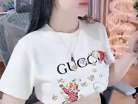 Agnelyn    online show from 07/24/26, 11:23