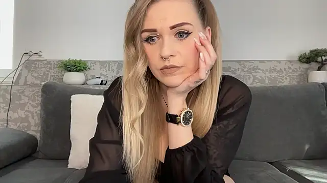 Kedi Kiss online show from 02/18/26, 02:24