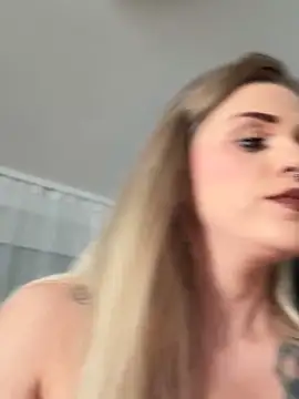 Kedi Kiss online show from 05/07/26, 12:41