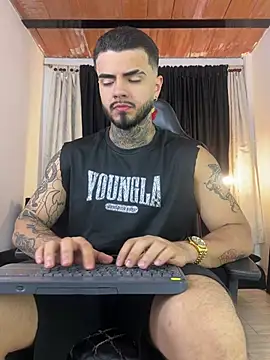 Benjii Carter1 online show from 04/01/26, 02:57