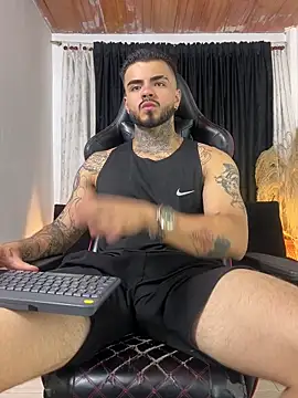 Benjii Carter1 online show from 04/23/26, 02:18