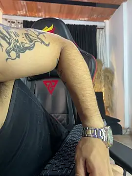 Benjii Carter1 online show from 04/10/26, 03:24