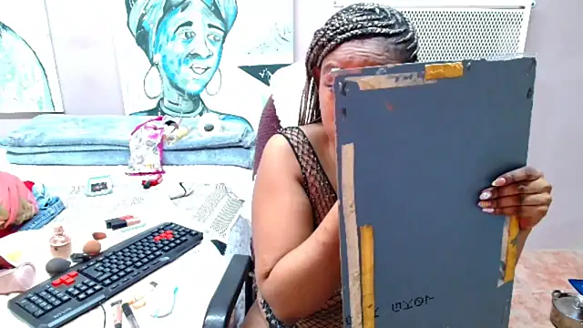 TyraHotxxx online show from 04/14/26, 06:18