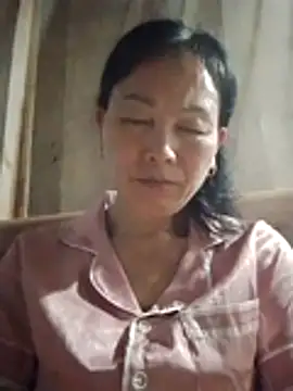 Snapshot of Kiss_love2 chatting on 07/05/26, 08:48 Kiss love2 online show from 07/05/26, 08:48