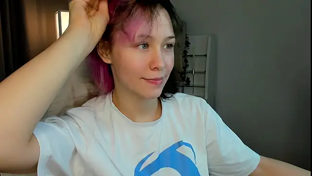 EmilyTrase online show from 07/18/26, 01:14
