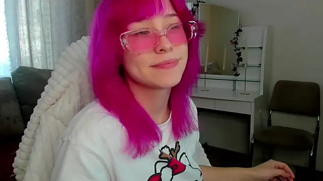 EmilyTrase online show from 05/11/26, 01:07