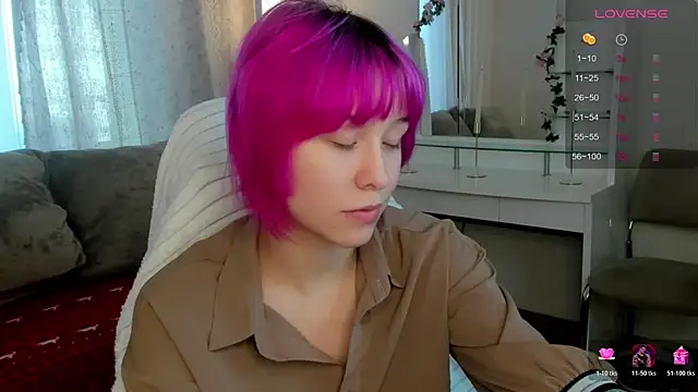 EmilyTrase online show from 05/12/26, 01:13