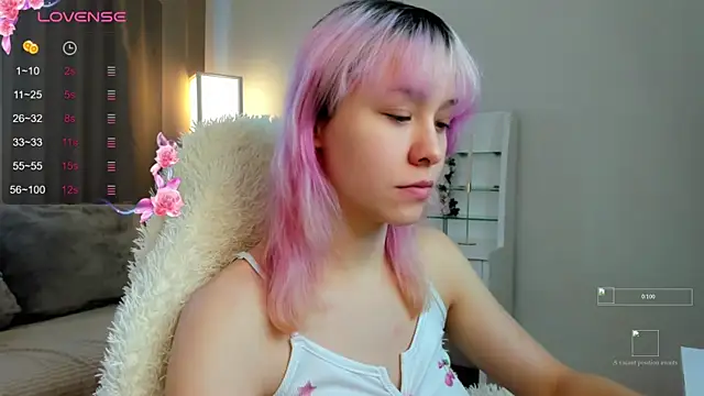 EmilyTrase online show from 06/08/26, 01:11