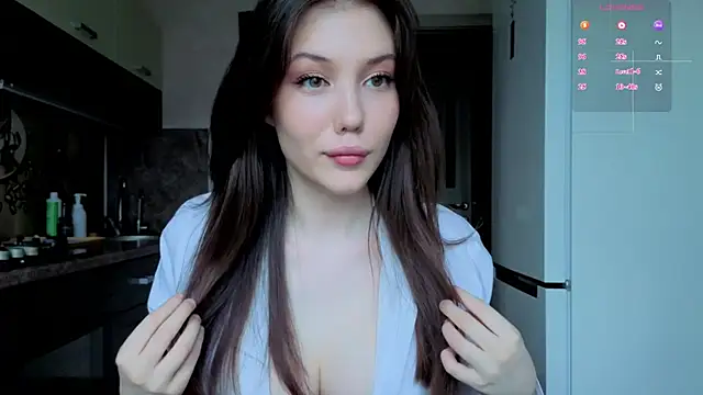 Snapshot of amelyay chatting on 06/08/26, 11:33 amelyay online show from 06/08/26, 11:33