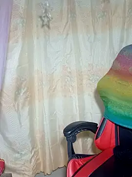 Snapshot of yun_2006 chatting on 02/16/26, 02:37 yun 2006 online show from 02/16/26, 02:37