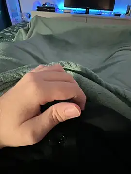 Thomascrtz online show from 04/07/26, 08:21