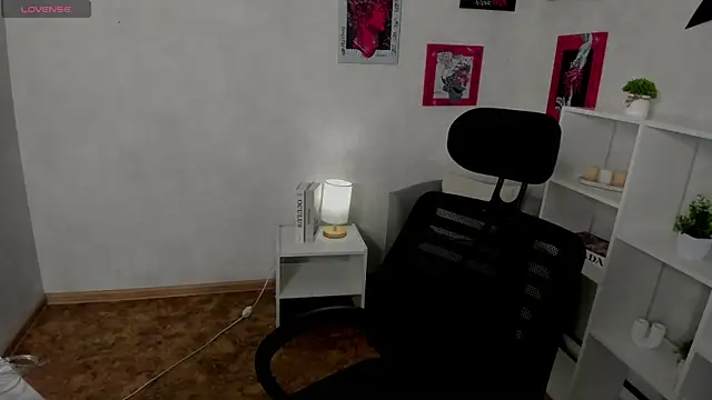 little  isabel online show from 06/03/26, 08:04