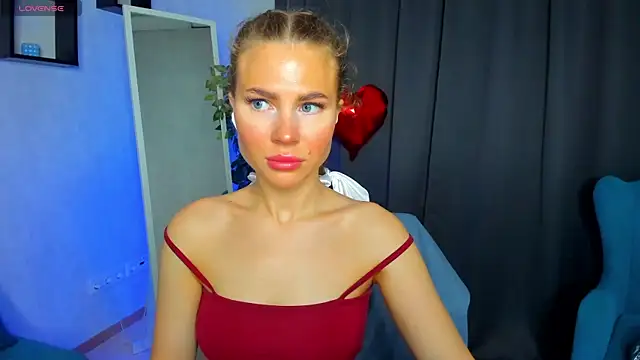 little  isabel online show from 03/27/26, 01:25