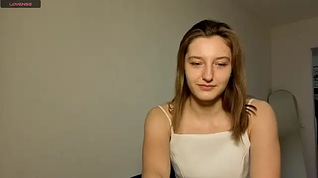 AvelinaSchepp online show from 03/08/26, 05:27