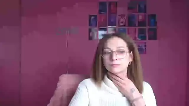 Esmi Winter online show from 02/13/26, 07:19